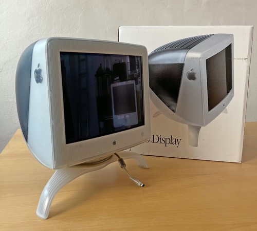 Apple studio display - 17", m6496